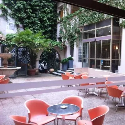 The Originals City, Astoria Vatican, מלון 3*