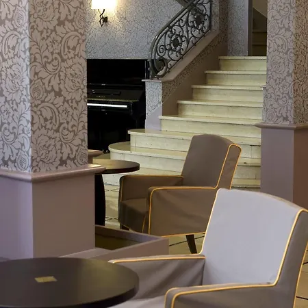 The Originals City, Astoria Vatican, 3* Lourdes