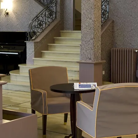 The Originals City, Astoria Vatican, Hotel Lourdes