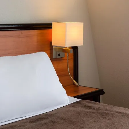 Отель The Originals City, Astoria Vatican, 3*