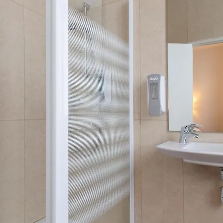 Отель The Originals City, Astoria Vatican, 3*