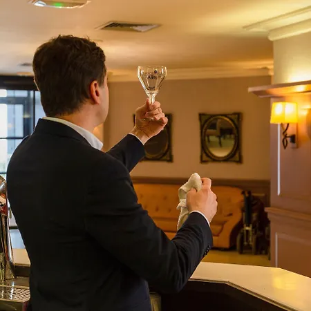 The Originals City, Astoria Vatican, Лурд