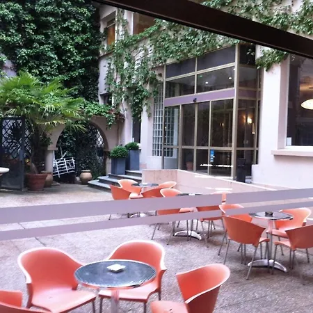 The Originals City, Astoria Vatican, Отель