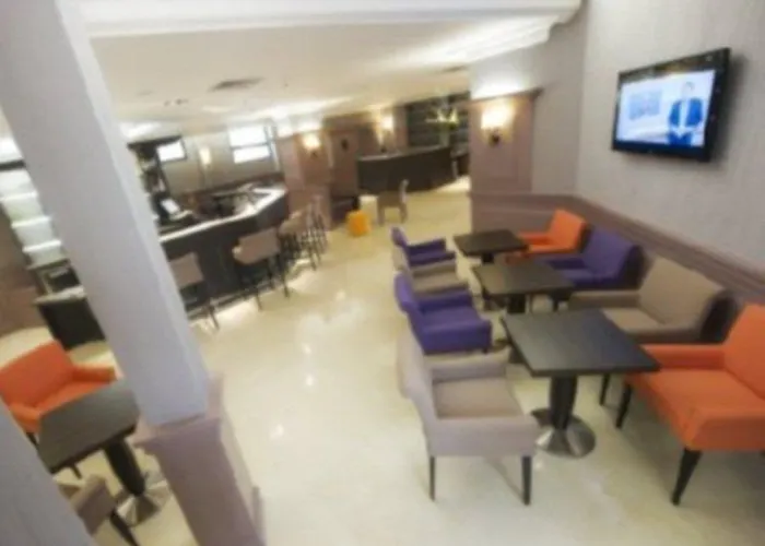 The Originals City, Astoria Vatican, Hotell