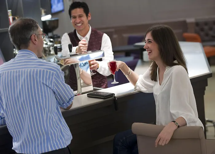 The Originals City, Astoria Vatican, Szálloda 3*